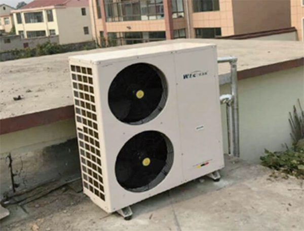高端别墅青睐的空氣源熱泵冷暖設備品牌